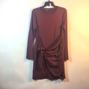 Elegant Burgundy Long-Sleeve Dress Size Large